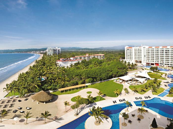 Hotel Wyndham Alltra Vallarta, All-Inclusive Resort - Bild 1