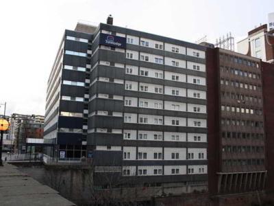 Hotel Travelodge Manchester Central - Bild 2