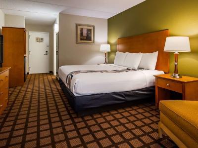 Hotel Best Western Plus Chicago Hillside - Bild 5