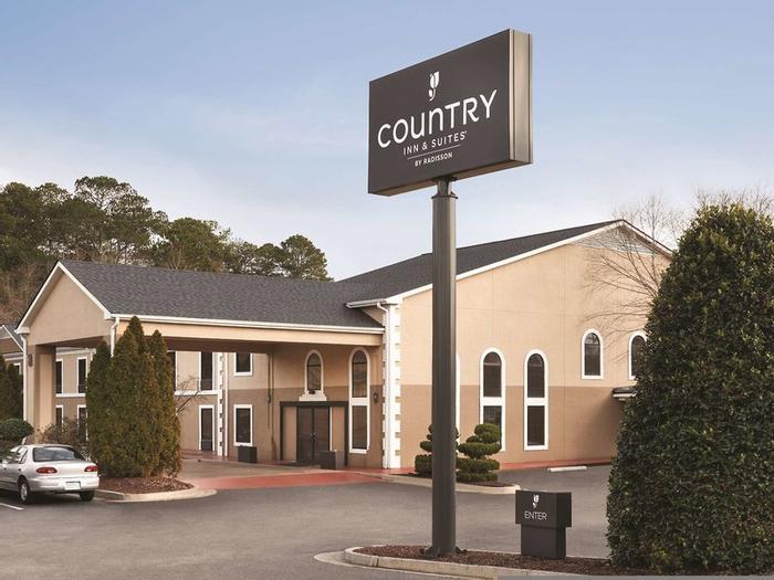 Hotel Country Inn & Suites by Radisson, Griffin, GA - Bild 1