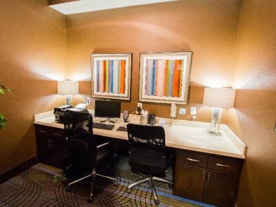 Holiday Inn Express Hotel & Suites Nacogdoches - Bild 5