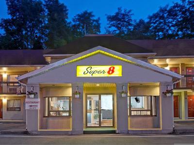 Hotel Super 8 by Wyndham Niagara Falls North - Bild 3