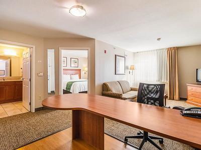 Hotel Suburban Studios Waterloo - Cedar Falls - Cedar Valley - Bild 5