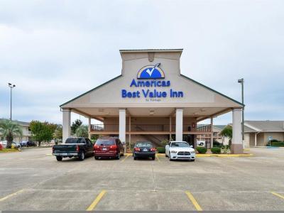 Hotel Super 8 by Wyndham Gulfport Biloxi Airport - Bild 3