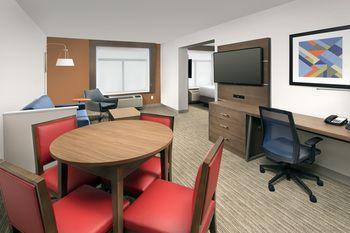 Hotel Holiday Inn Express & Suites Baltimore - BWI Airport North - Bild 5