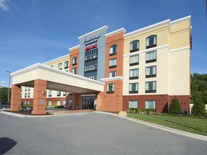 Fairfield Inn & Suites Lynchburg Liberty University - Bild 1