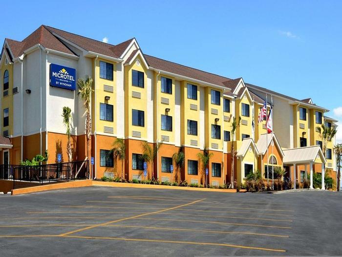 Hotel Microtel Inn & Suites by Wyndham New Braunfels - Bild 1