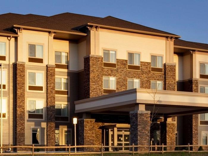 Hotel Best Western Plus University Park Inn & Suites - Bild 1