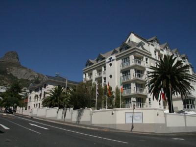 The Bantry Bay Suite Hotel - Bild 4