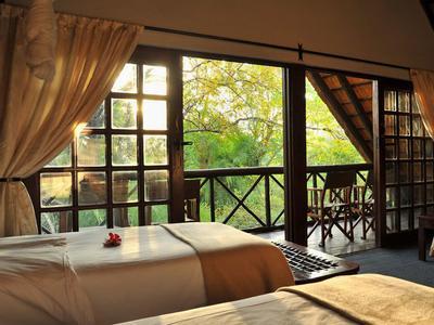 Hotel The Victoria Falls Waterfront Lodge - Bild 5