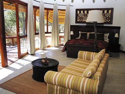 Hotel Ozongwindi Lodge - Bild 5