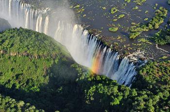 Hotel Victoria Falls River Lodge - Bild 2