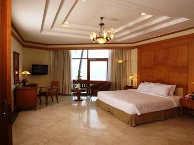 Hotel Makassar Golden - Bild 2