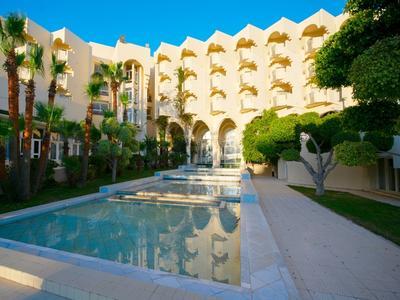 Nahrawess Hotel & Spa Resort