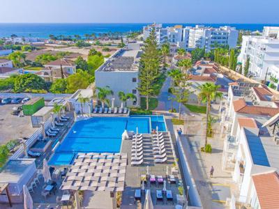 New Famagusta Hotel - Bild 2