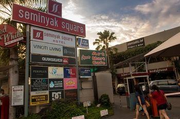 Seminyak Square Hotel - Bild 2