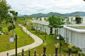 Hotel The Sea-Cret Garden Hua Hin - Bild 3
