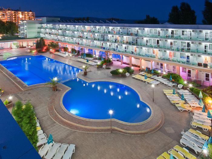 Hotel Kotva - Bild 1