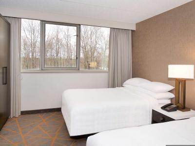 Hotel Embassy Suites by Hilton Cincinnati Northeast Blue Ash - Bild 4