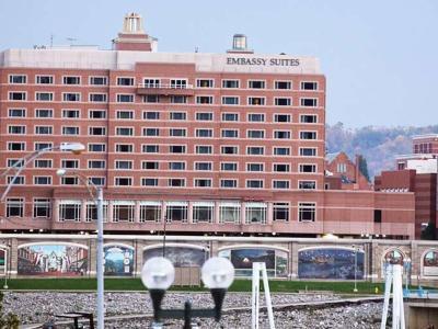 Hotel Embassy Suites by Hilton Cincinnati RiverCenter - Bild 4