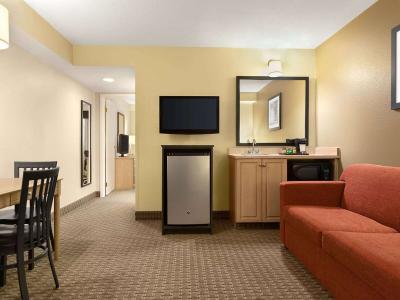 Hotel Travelodge Suites by Wyndham Moncton - Bild 5