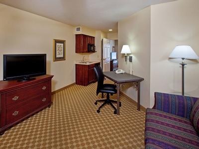 Hotel Country Inn & Suites by Radisson, Des Moines West, IA - Bild 2