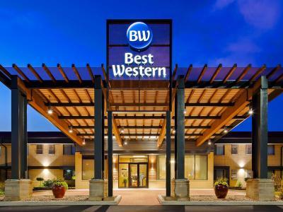 Hotel Best Western West Towne Suites - Bild 3