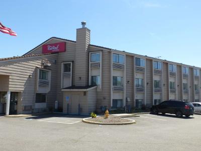 Hotel Ramada by Wyndham Medford Airport North - Bild 5