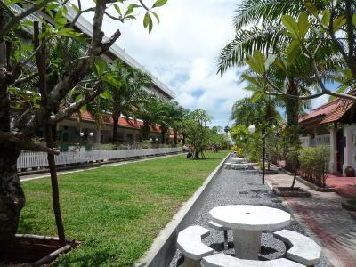 Hotel The Old Phuket Karon Beach Resort - Bild 5