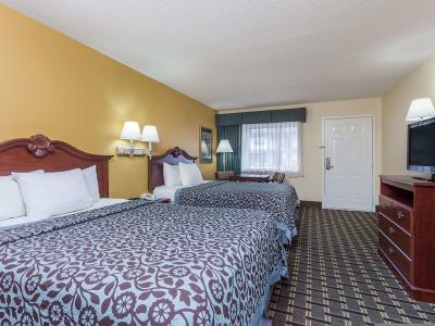 Hotel Days Inn & Suites by Wyndham Warner Robins Near Robins AFB - Bild 5