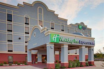 Holiday Inn Express Hotel & Suites Greenwood - Bild 1