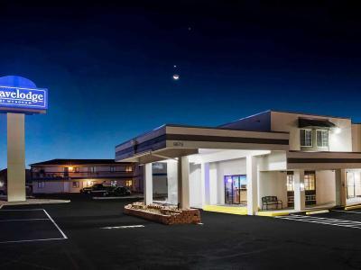 Hotel Travelodge by Wyndham Colorado Springs Airport/Peterson AFB - Bild 5