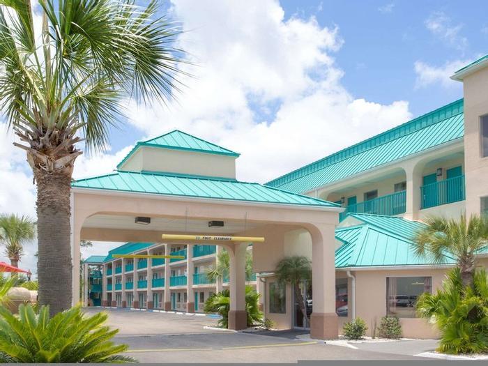 Hotel Days Inn by Wyndham Gulfport - Bild 1