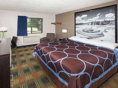 Hotel Super 8 by Wyndham Keokuk - Bild 5