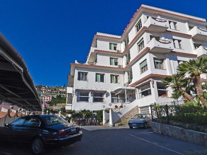 Hotel Ariston Montecarlo - Bild 1