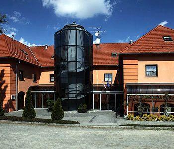 Zámecký Hotel Zlatý Orel - Bild 1