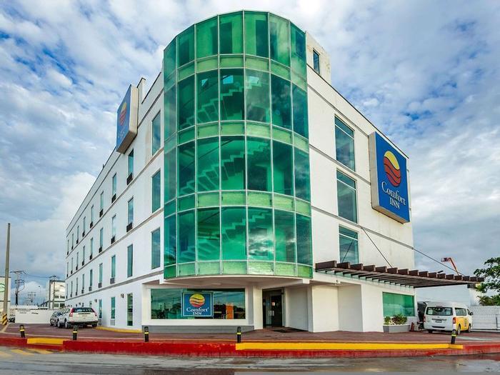 Hotel Comfort Inn Cancun Aeropuerto - Bild 1