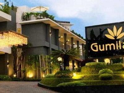 Gumilang Regency Hotel Bandung - Bild 4