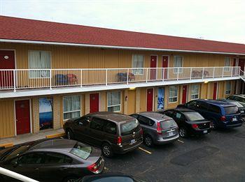 Hotel Scottish Inn & Suites Falls Way - Bild 1