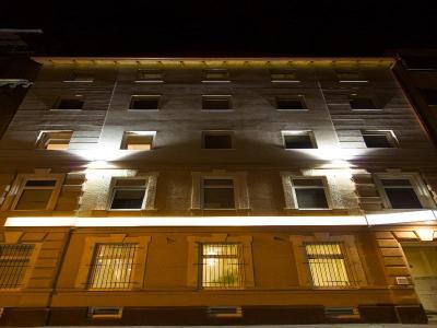 Six Inn Hotel - Budapest - Bild 5