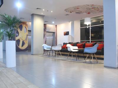 Hotel ibis Bandung Pasteur - Bild 4