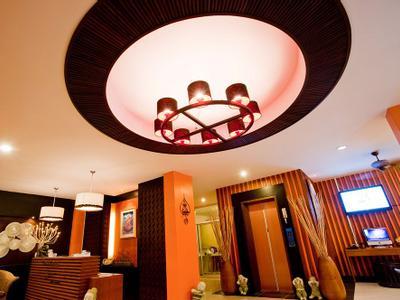 Hotel Deva Suites Patong - Bild 5