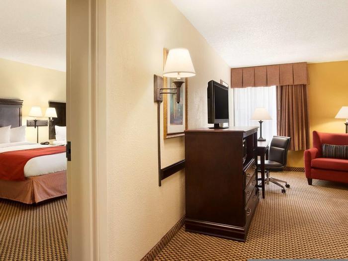 Hotel Country Inn & Suites by Radisson, Jacksonville I-95 South, FL - Bild 1