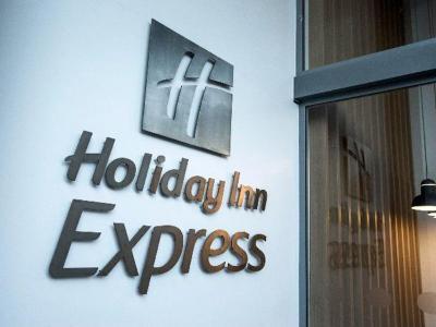 Hotel Holiday Inn Express Malta - Bild 2