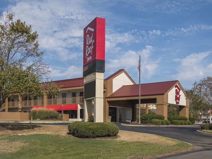 Red Roof Inn Tupelo - Bild 1