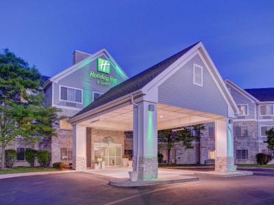 Holiday Inn Hotel & Suites Milwaukee Airport - Bild 2