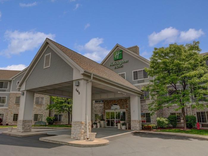 Holiday Inn Hotel & Suites Milwaukee Airport - Bild 1