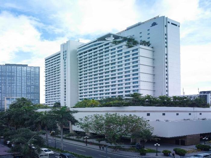 Hotel New World Makati - Bild 1