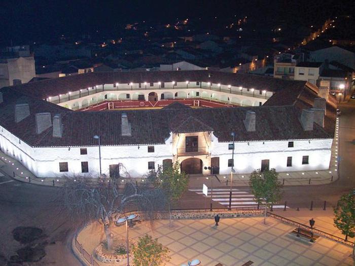 Hotel Plaza de Toros - Bild 1