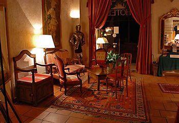 Hotel Chateau Des Comtes De Challes - Bild 5